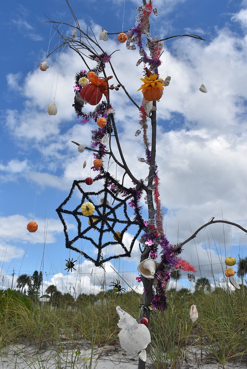 Beach Harbor Club's Halloween tree.