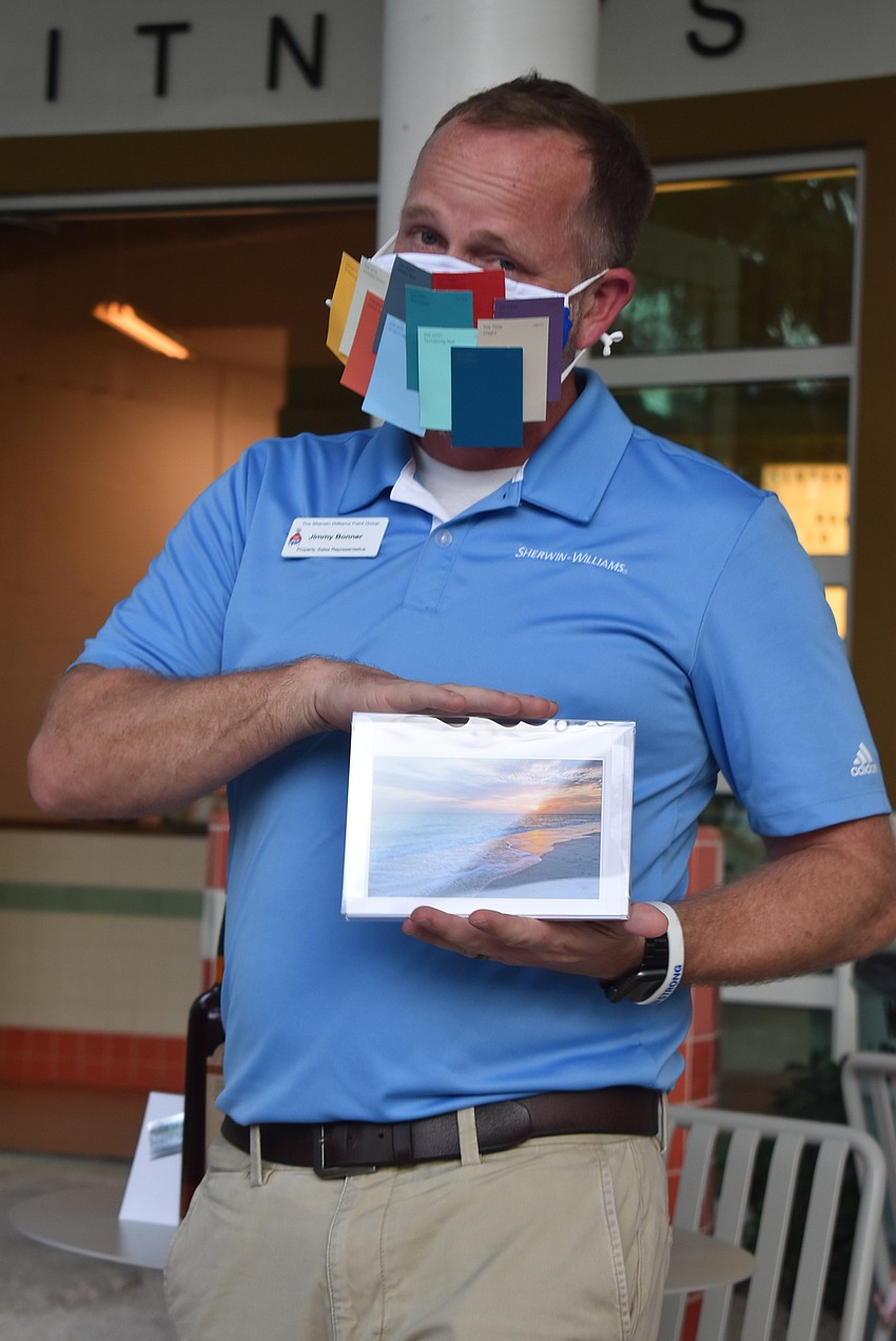 Jimmy Bonner takes home his prize.