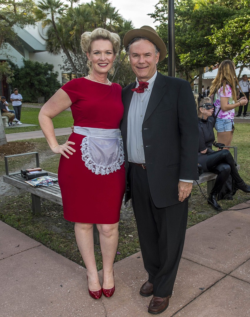 Veronica and Jay Brady