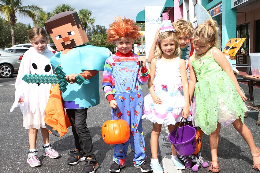 Addison Dooley, Gavin Bourbeaux, Devin Blurb, Sawyer Fleming, Sailor Fleming and Rachel Wink went as a colorful crew.