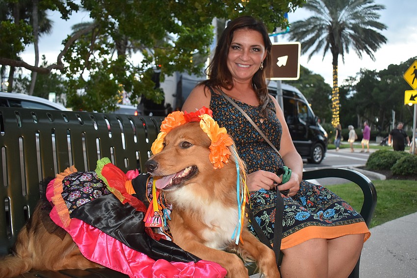 Lady and Silvie Will watch the passers-by.