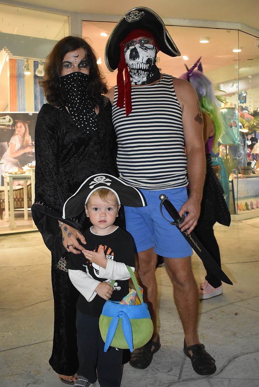 Olga, Alex and Nikolai Dudaronak