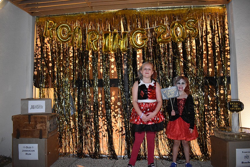 Ava Lynn and Zoe Anderson