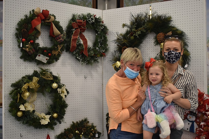 Caroline, Rosemarie and Emma Leardo