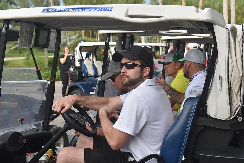 Mike Grocholski heads for the course.