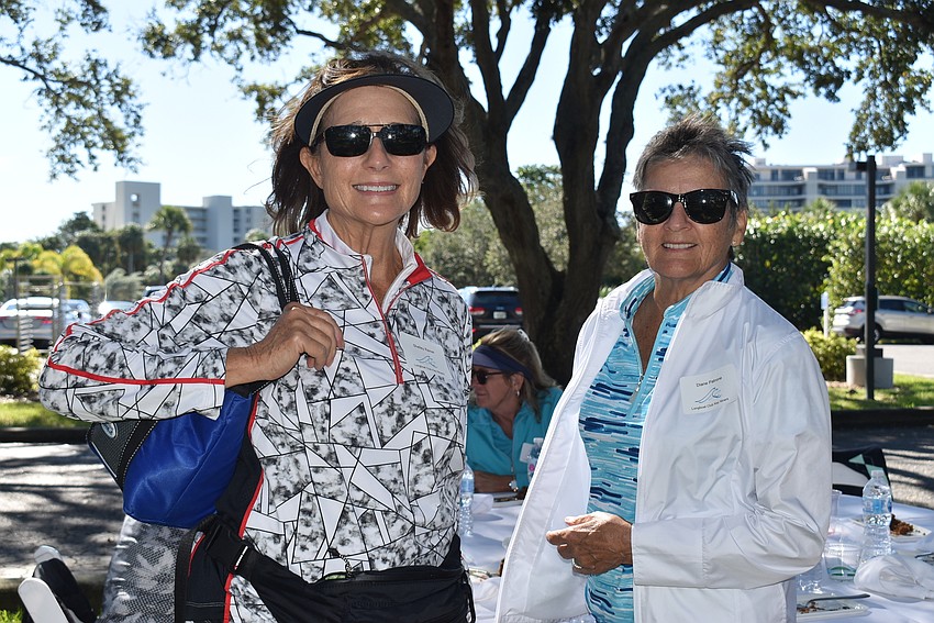 Terry Machnik and Linda Schroeder were the second half of the third-place golf team.