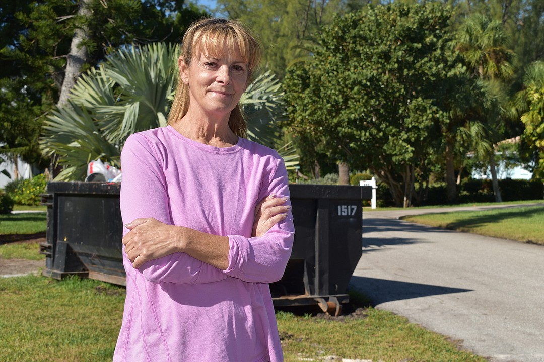 Longboat Key residents continue Eta cleanup Your Observer