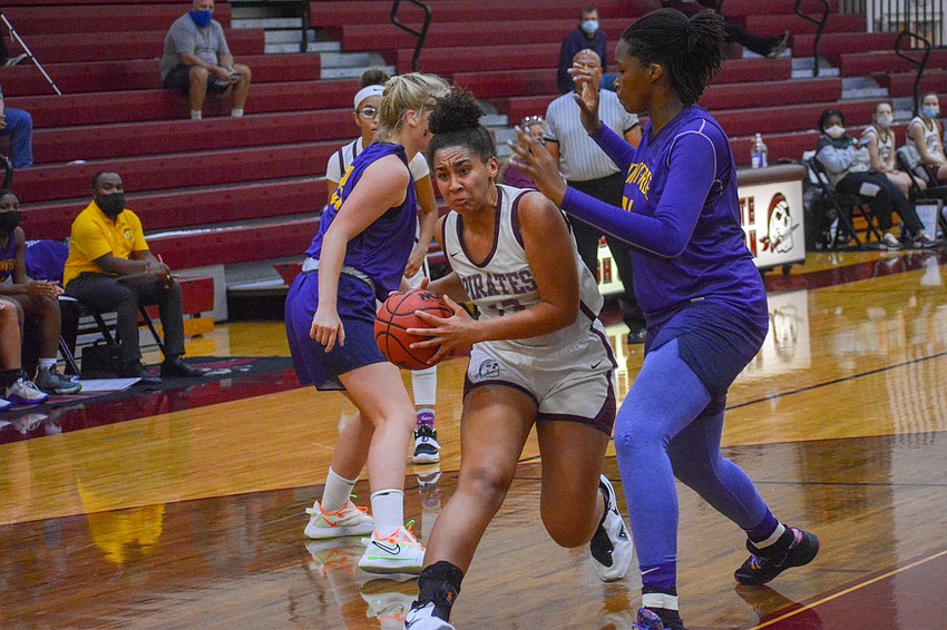 Braden River's Bella Patterson finished with nine points.