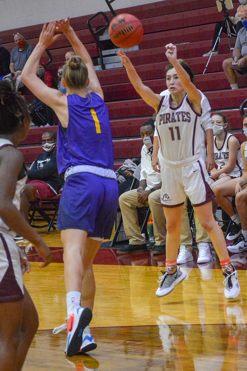 Braden River's Ellie DiGiacomo hit three three-pointers in the game.