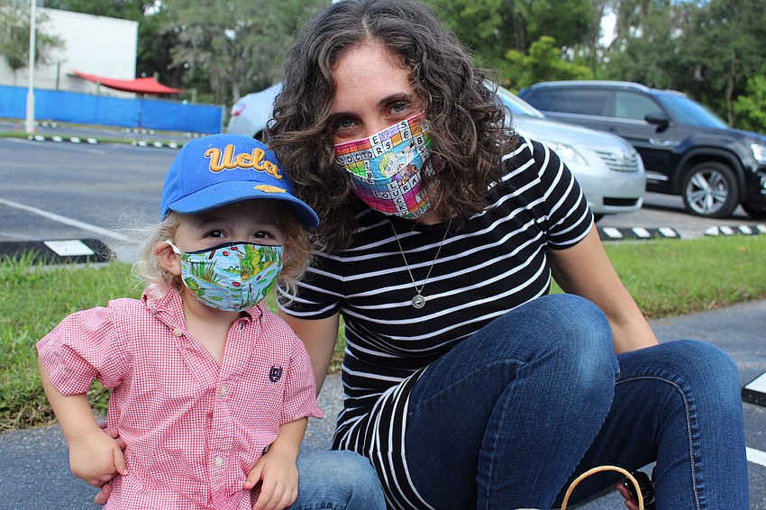 Jacob and Shayna Shefrin were all smiles underneath the masks.