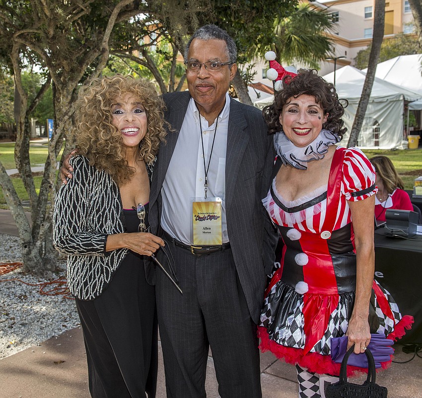 Roberta and Allen Morton with Rebecca Moore