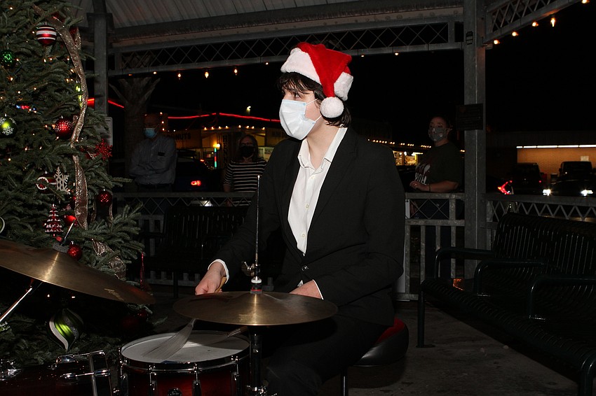 Nicholas Butakow was on drums.