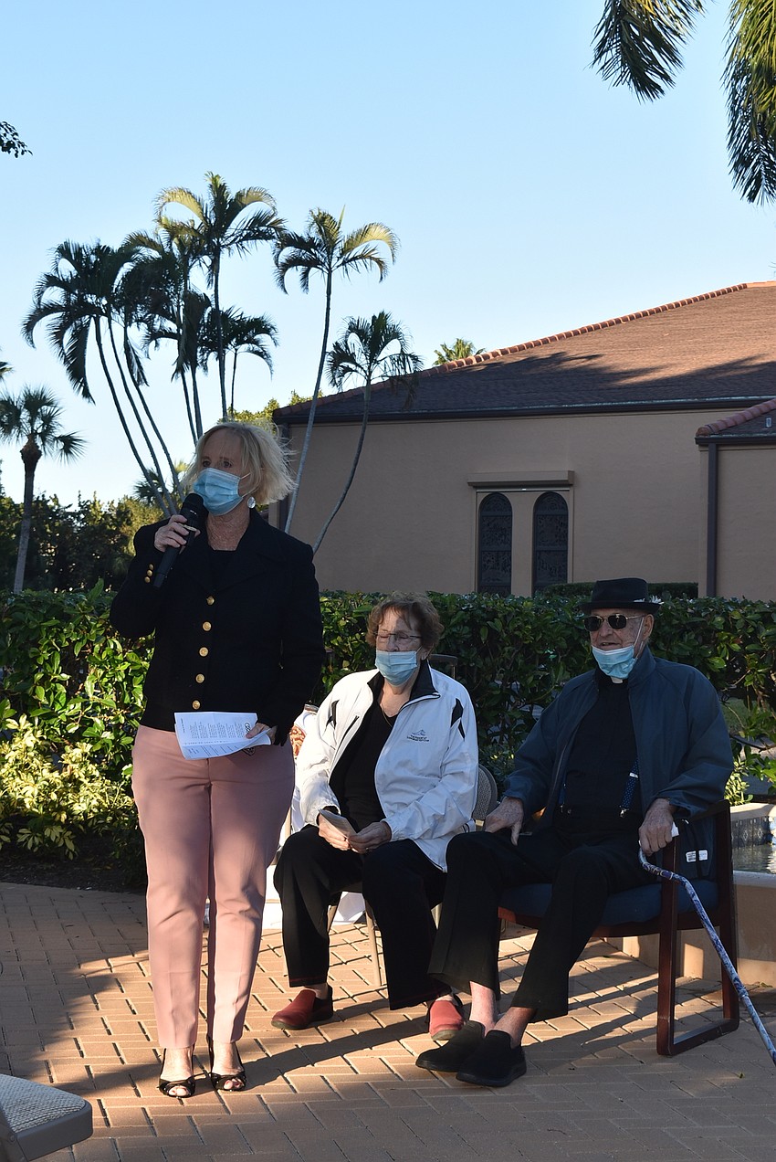 Susan DiNatale opened the evening with her remarks.