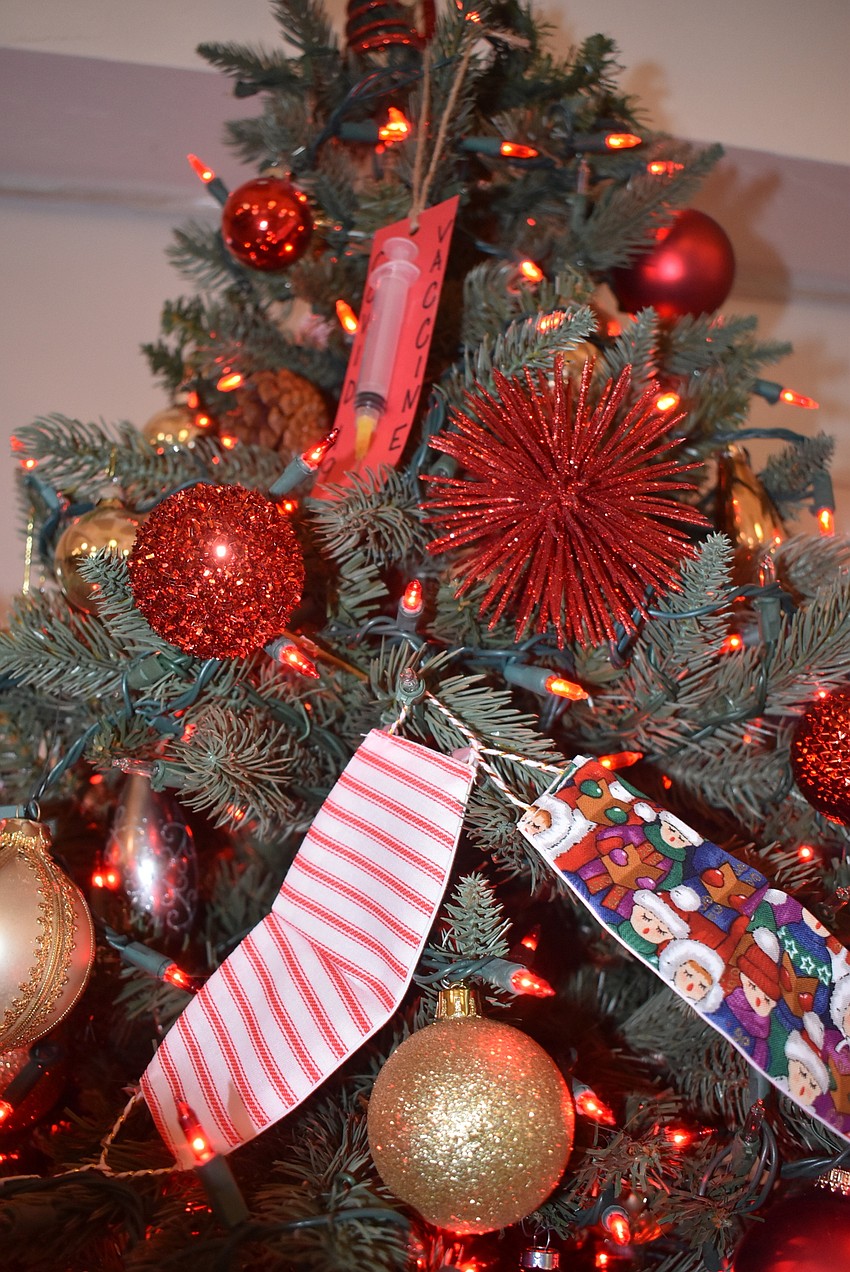 Kryway made a garland of mini masks.