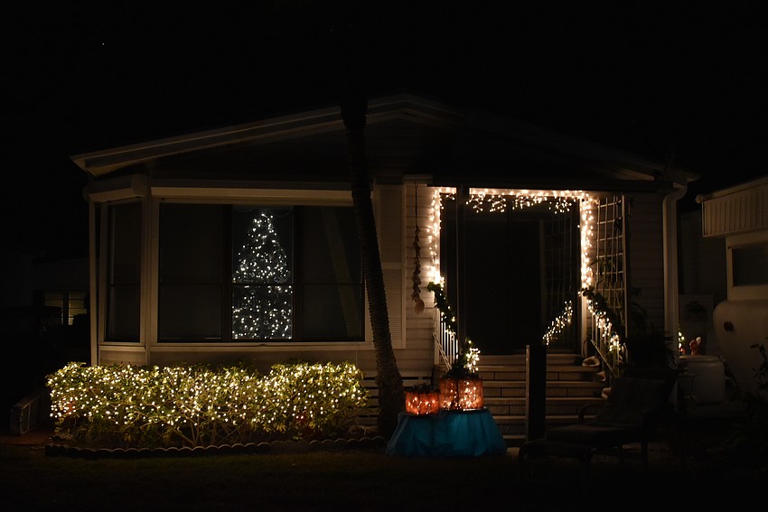 Unit G16 decked the halls.