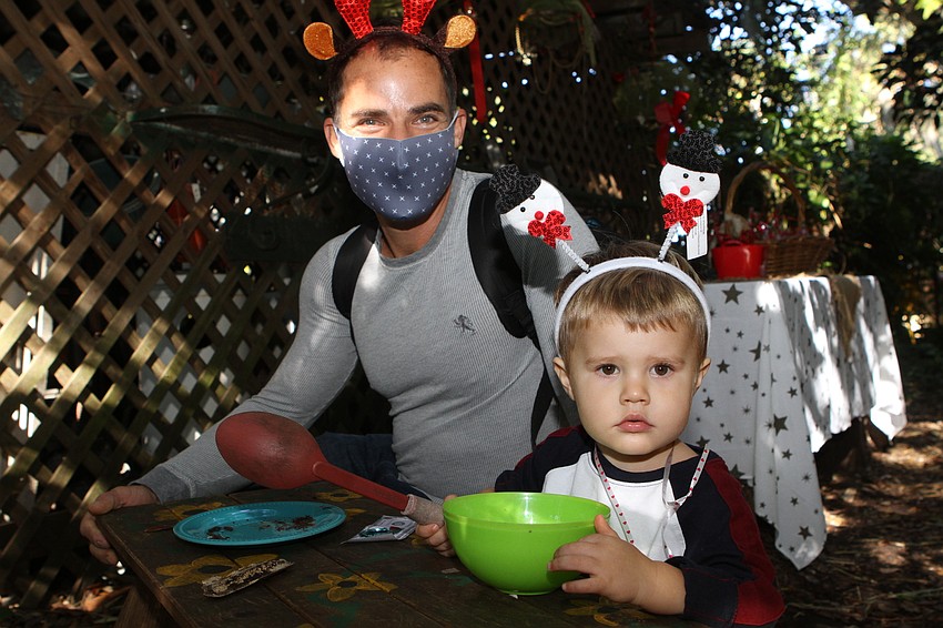 Jeremy and Theo Howe took a seat.