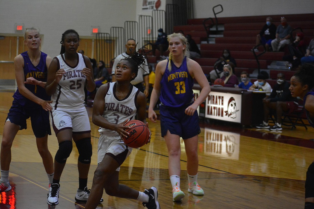 O&#39;Mariah Gordon and the Braden River girls basketball team is taking on Southeast High tonight â€” and you can watch from home.