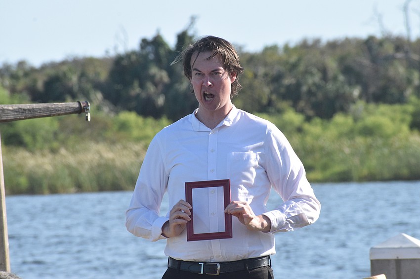 Philip Troyer shares a story about taking a photo of Judge Sommers as part of his role of Penniwit the Artist.