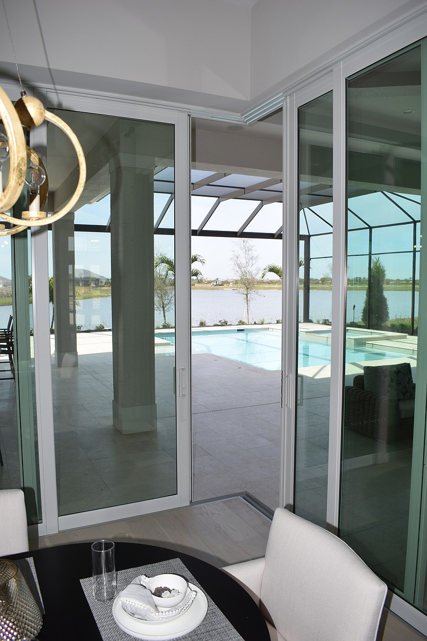 Those who love corner sliders will enjoy their choices in the Gardenia model.