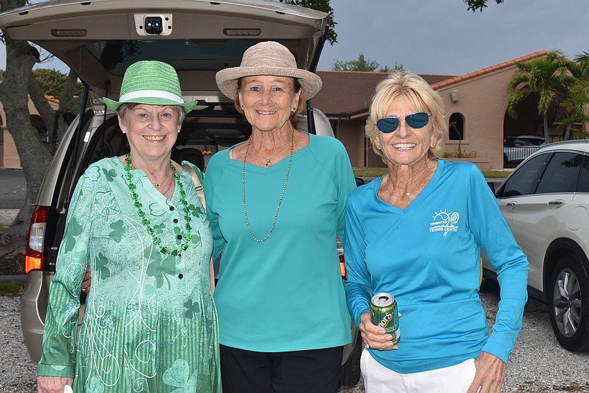 Deirdre Schueppert, Cindy Noble and Joyce Welch