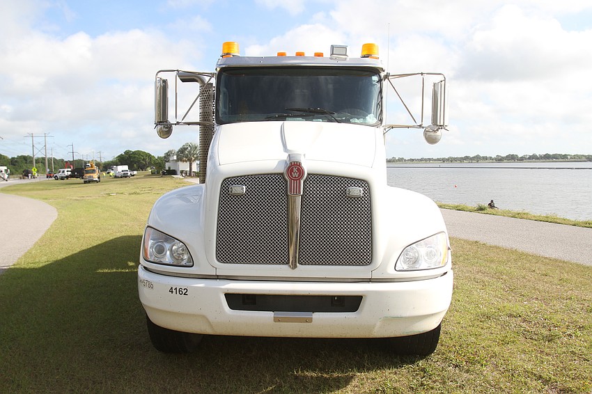 The day had a Kenworth dump truck.