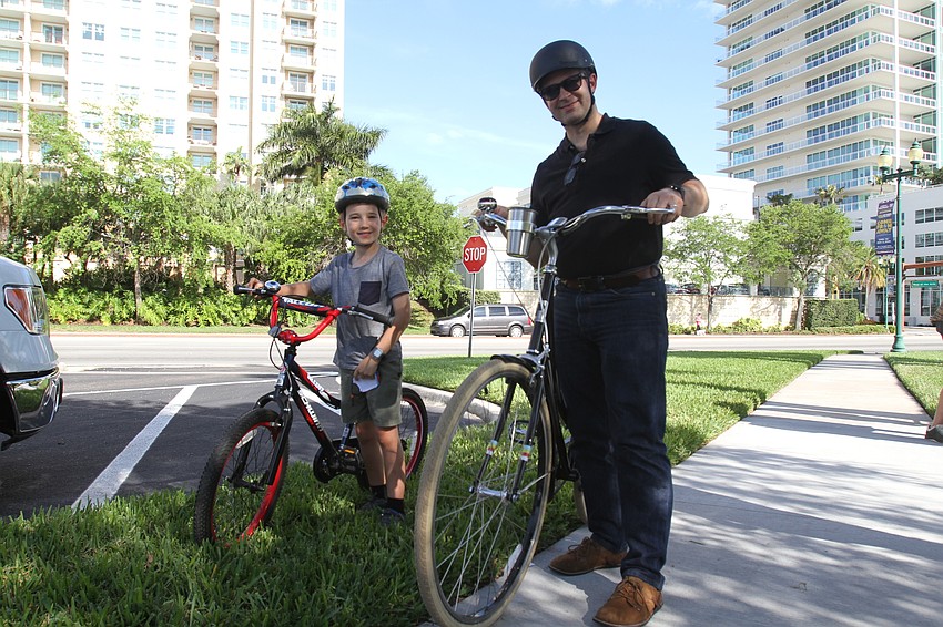 Elliot and Chris Knaebel