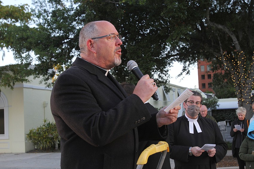 Ken Blythe spoke early to the crowd.