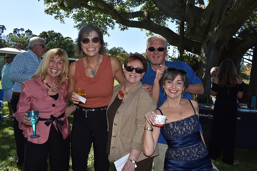 Ann Gallager, JoDene Moneuse , Ann Gallager, Sean Clark and Sharon Gould