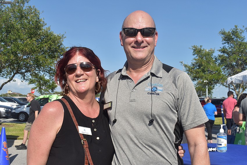 Custom ComTek Sales Advocate Dana Scott and Owner Bob McDonald of Cypress Creek enjoyed having conversations with people from unfamiliar businesses. They said alliance events are very helpful for forging new business connections.