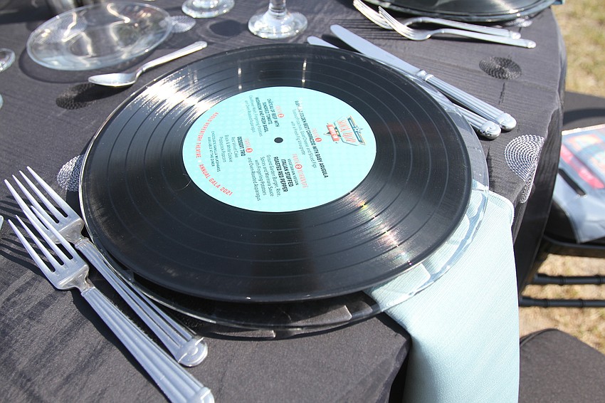 Dinner plates had a musical spin.