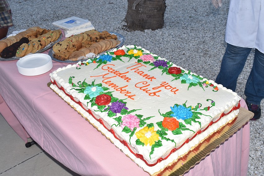 The final course was a Garden Club-themed cake.