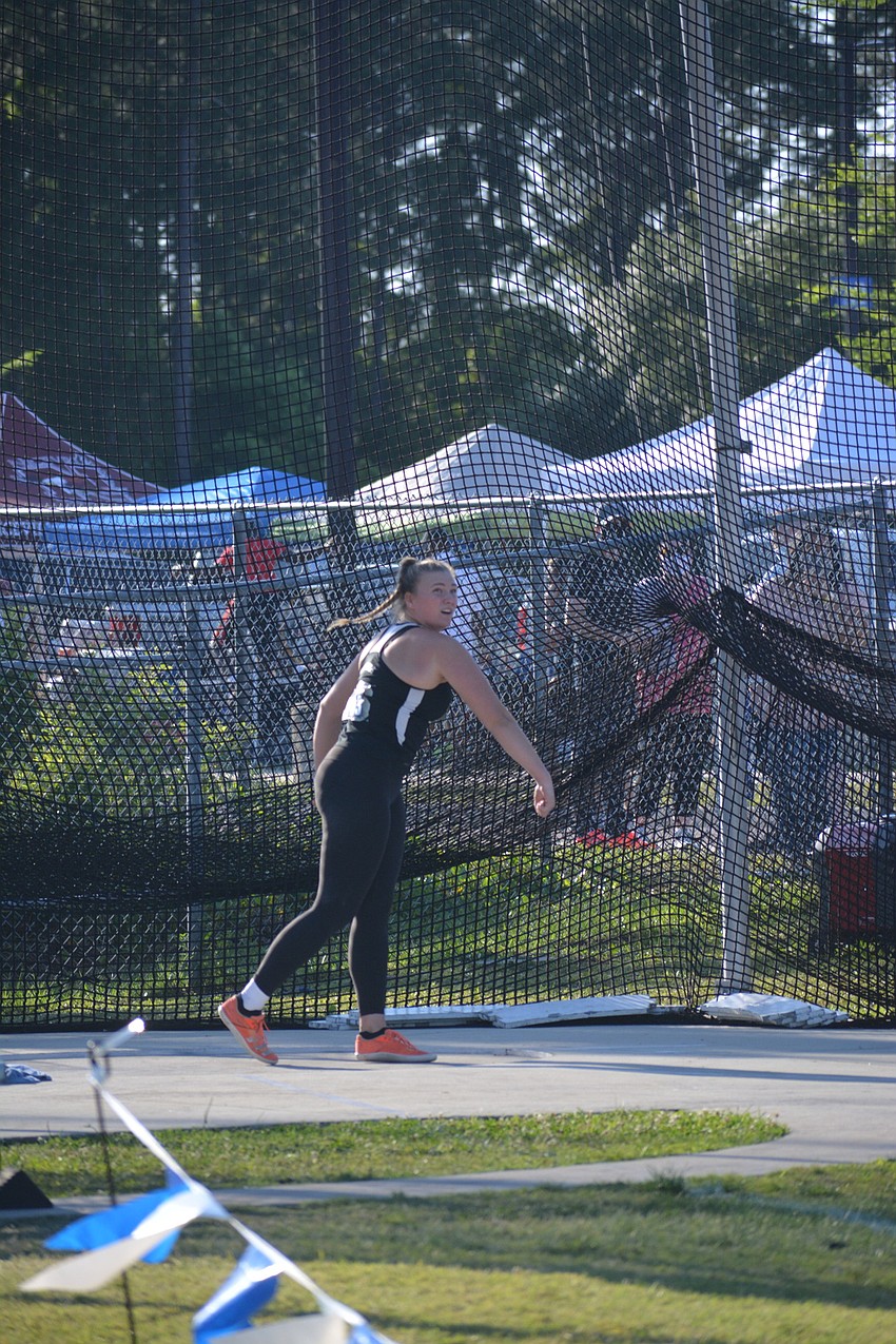 Lakewood Ranch senior Riley Simmons begins her discus toss. She would finish second in the Class 4A event (142 feet, eight inches).