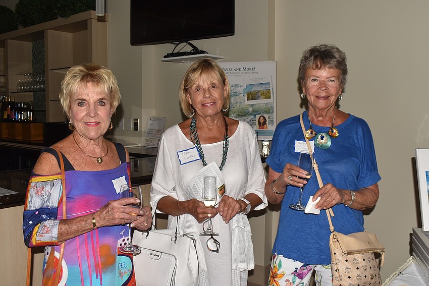 Ardy West, Elaine Wicker and Dorothy Driscoll