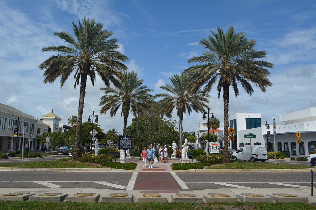 The concept design focuses on changes to a street segment leading into St. Armands Circle from the mainland, attempting to create a visual gateway welcoming visitors into the district.