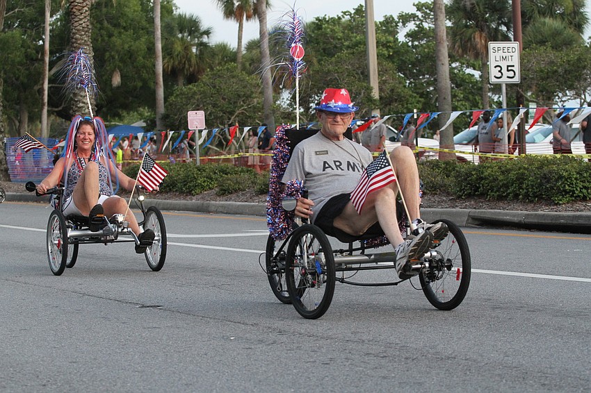 Several groups join in on the patriotic fun.