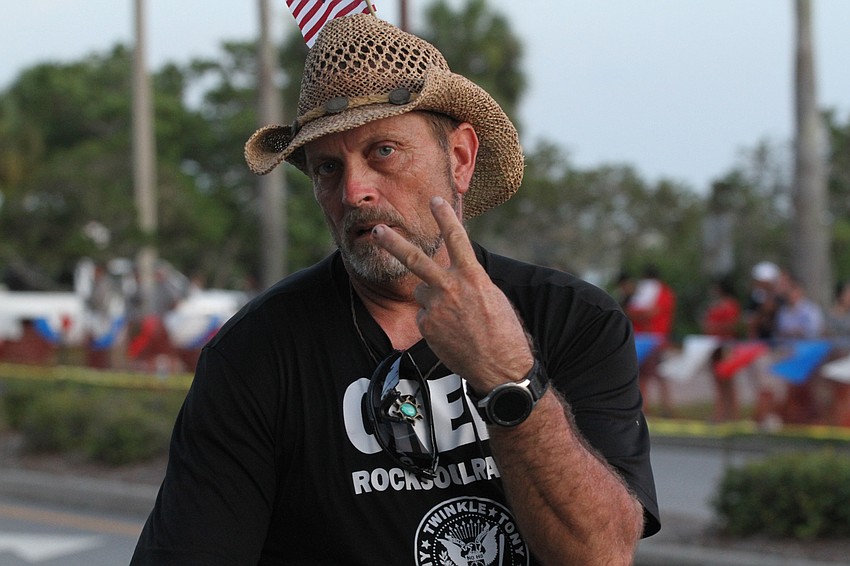 Several groups join in on the patriotic fun.