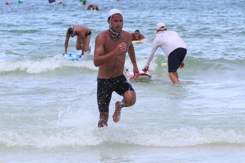 Dan Lanahan races to the finish line.