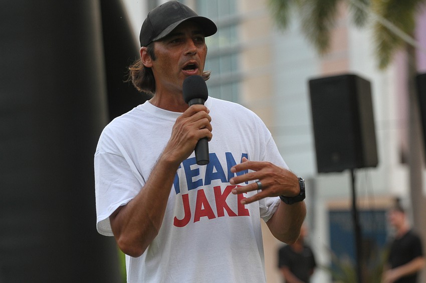 Benny Ray co-hosted the event.