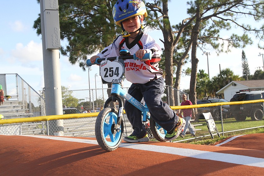 Mason Shaffer races around the track.