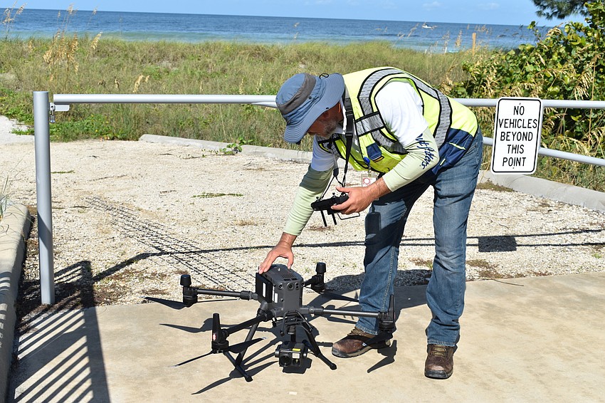 Buildings and facilities technology coordinator Hjalmar Pachas guided the  DJI Matrice 300 RTK to a safe landing.