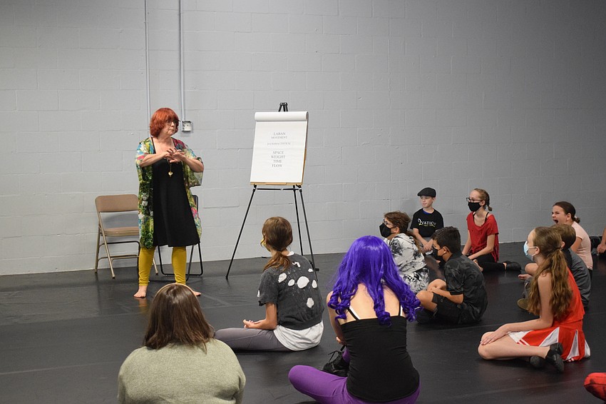 Broadway professional Ann Morrison teachers a master vocal performance class at Ovation.