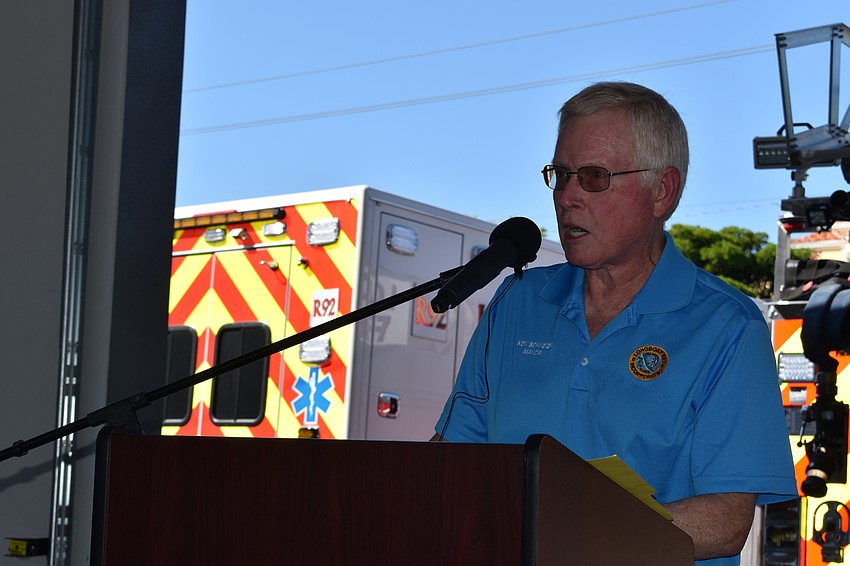 Mayor Ken Schneier spoke during Wednesday morning's grand opening ceremony.