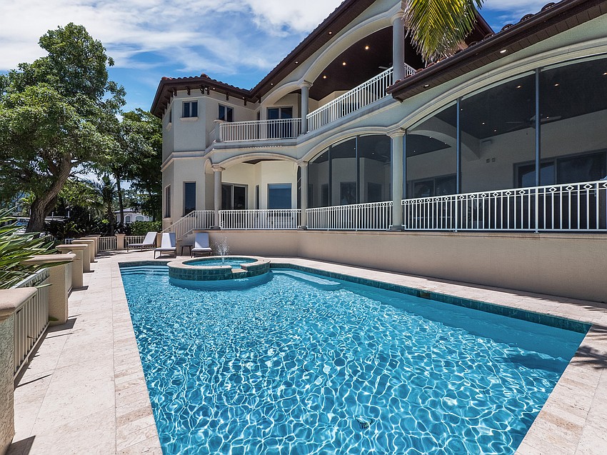 510 Harbor Cay Drive