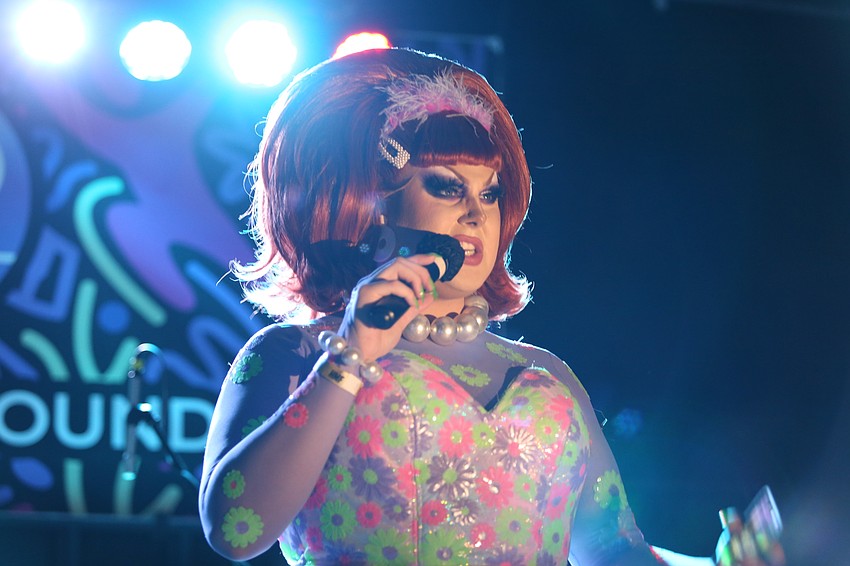 Selma Nilla puts on a show for the crowd.