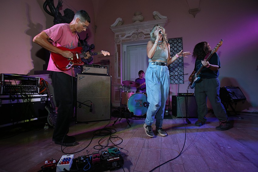 Dana Laag sang with her band DreamThing.