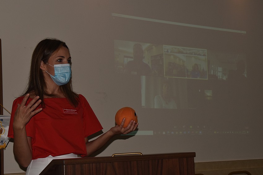 Svetlana Ivashchekno from Children's Guardian Fund talked about Rotary's contributions with the upcoming Harvest Fest.