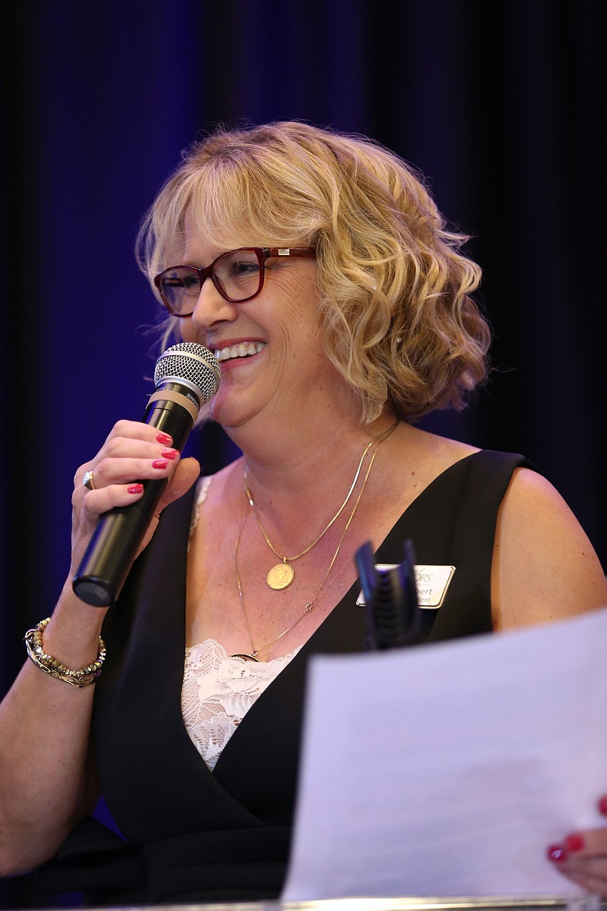 2021 president Anita Lambert