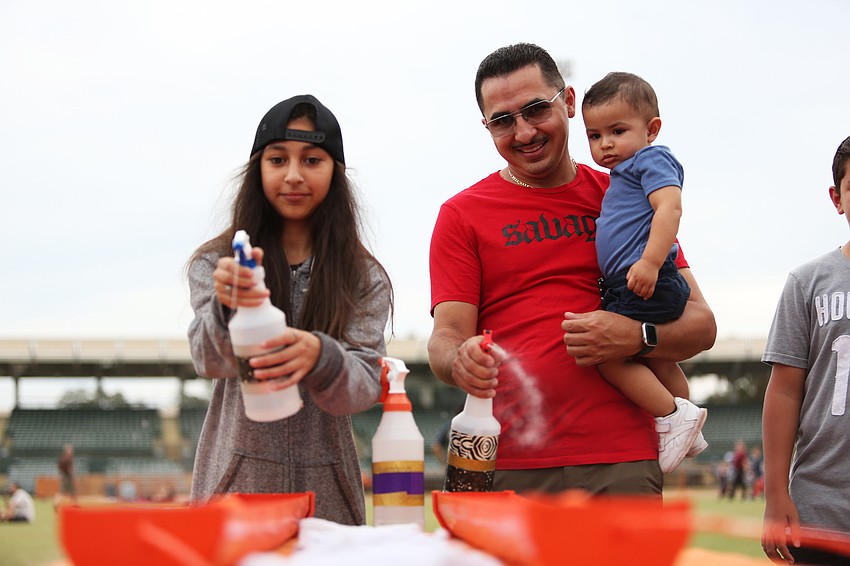 Jiselle, Joel and Jonathan Valdiva race for the top prize.