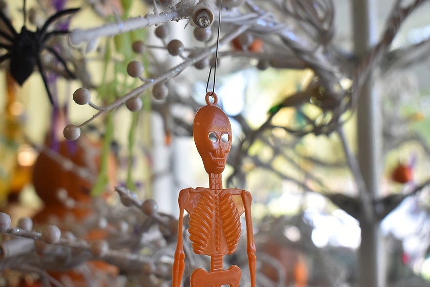 Tiny skeletons decorate this tree rather than multicolored ornaments at Steff's Stuff.