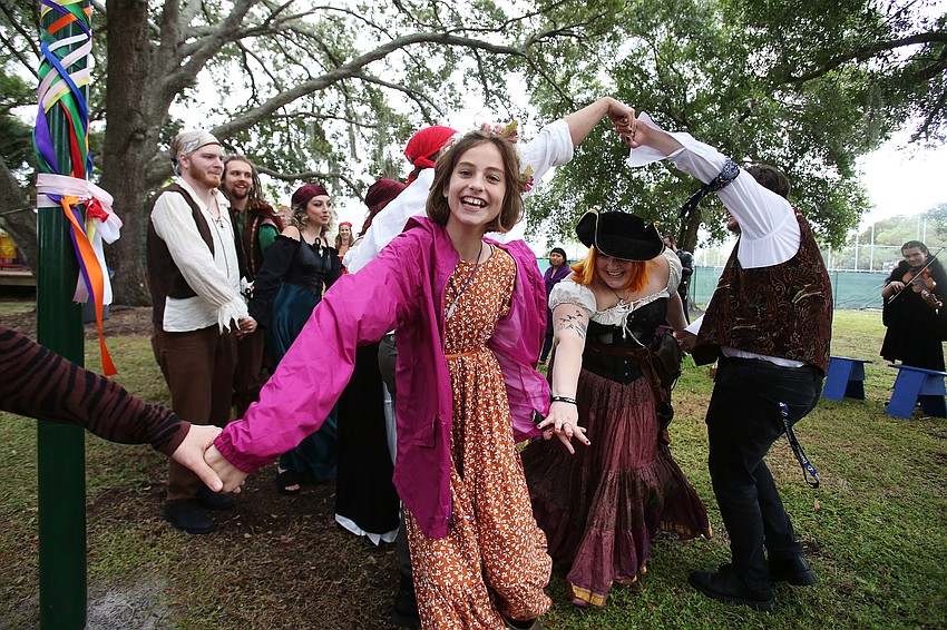 Kelsey Voorhees runs along.